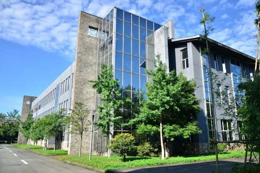 成都东软学院客户端(成都东软学院内网网址)-第2张图片-亚星国际官网