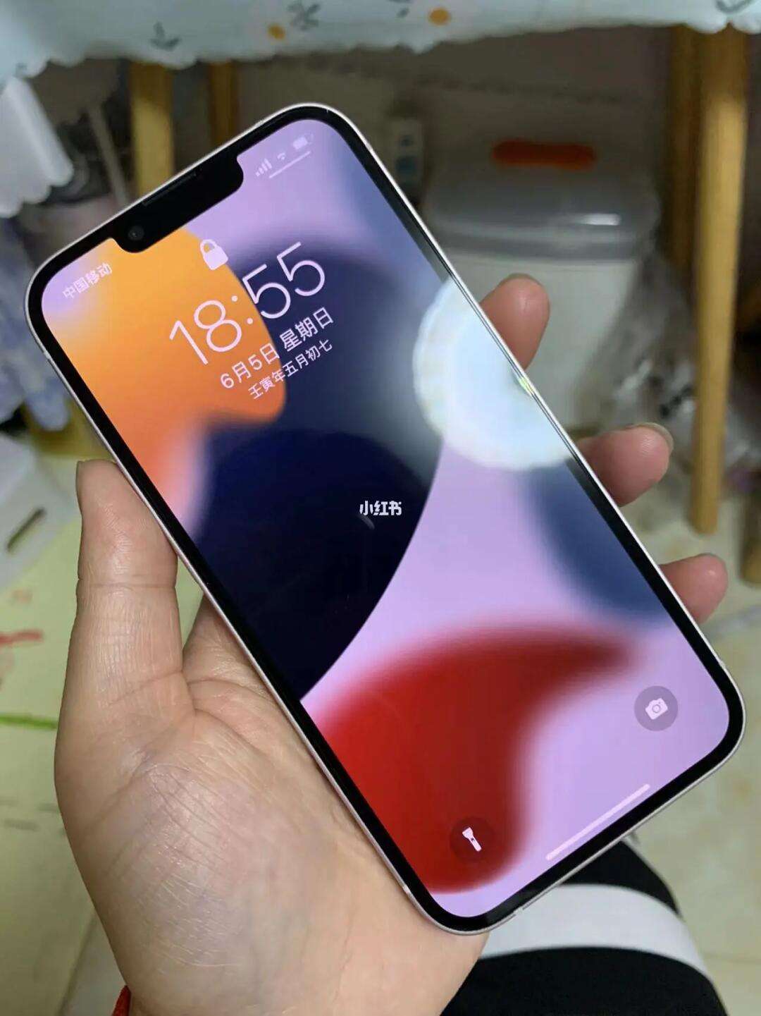 国外版苹果13塞a4纸(国外版iphone13是双卡双待吗)-第2张图片-亚星国际官网