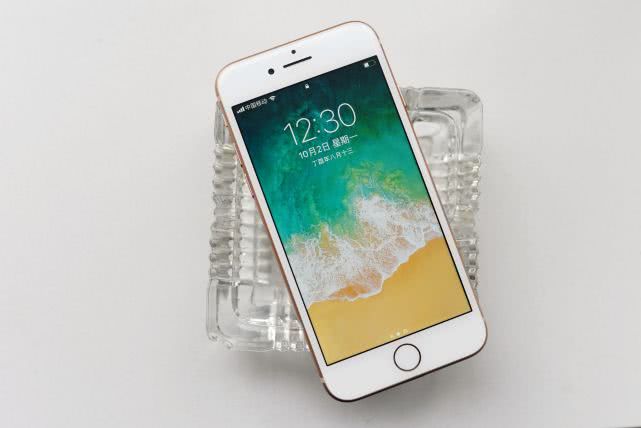 苹果8国产版价格(苹果手机国行8p什么价)